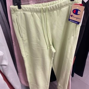 Meet your Posher, Adriane